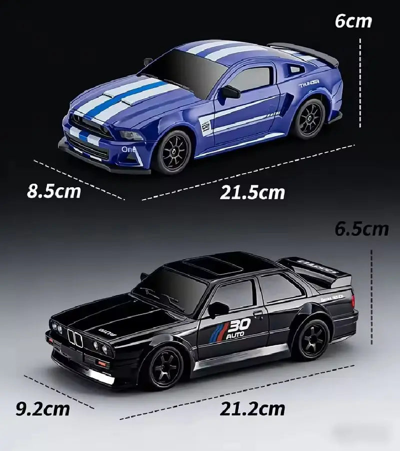 1:24 RC Drift Car 4WD Remote Control Car with Classic LED Lights High Speed Rechargeable Racing Sport Toy for Boys and Adults