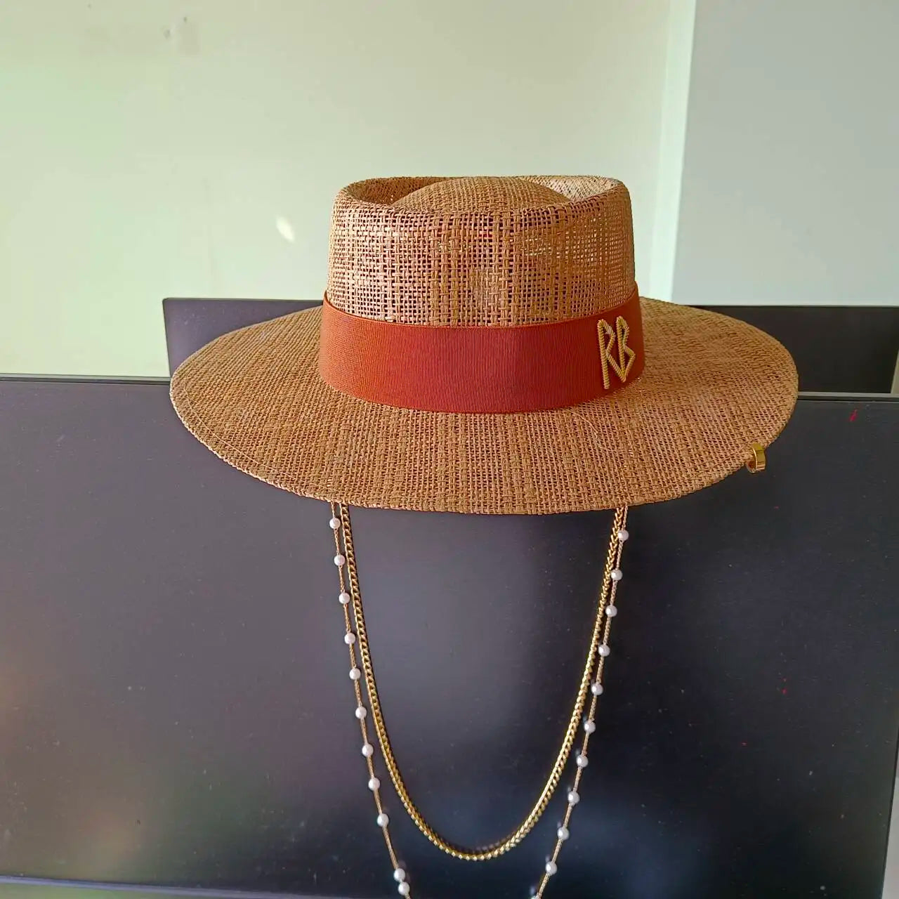 Metal RB letter summer straw hat for men and women summer outdoor vacation beach sun hat panama hat  beach accessories