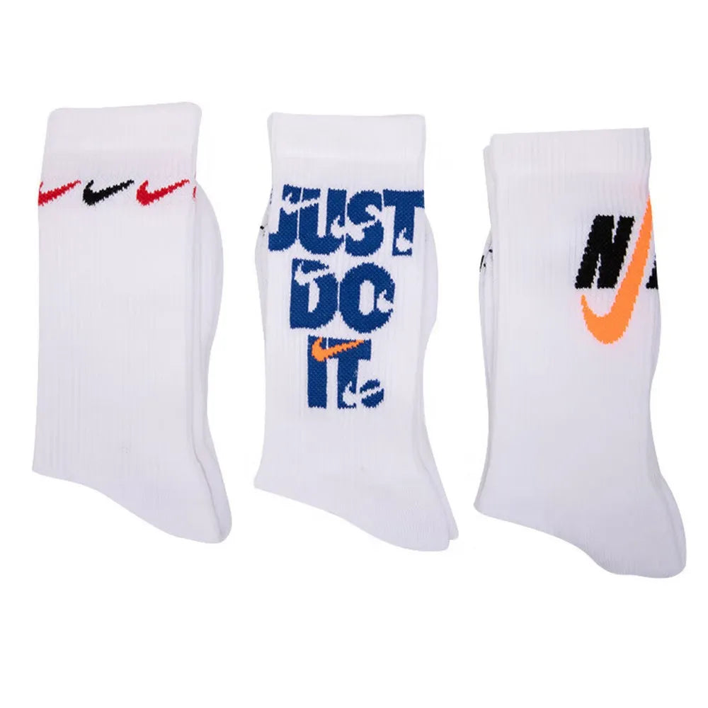 Nike (NIKE) 3-Pack Socks for Men and Women: Air Jordan Training Breathable Casual Socks, Mid-Calf Sports Socks SX5545-019