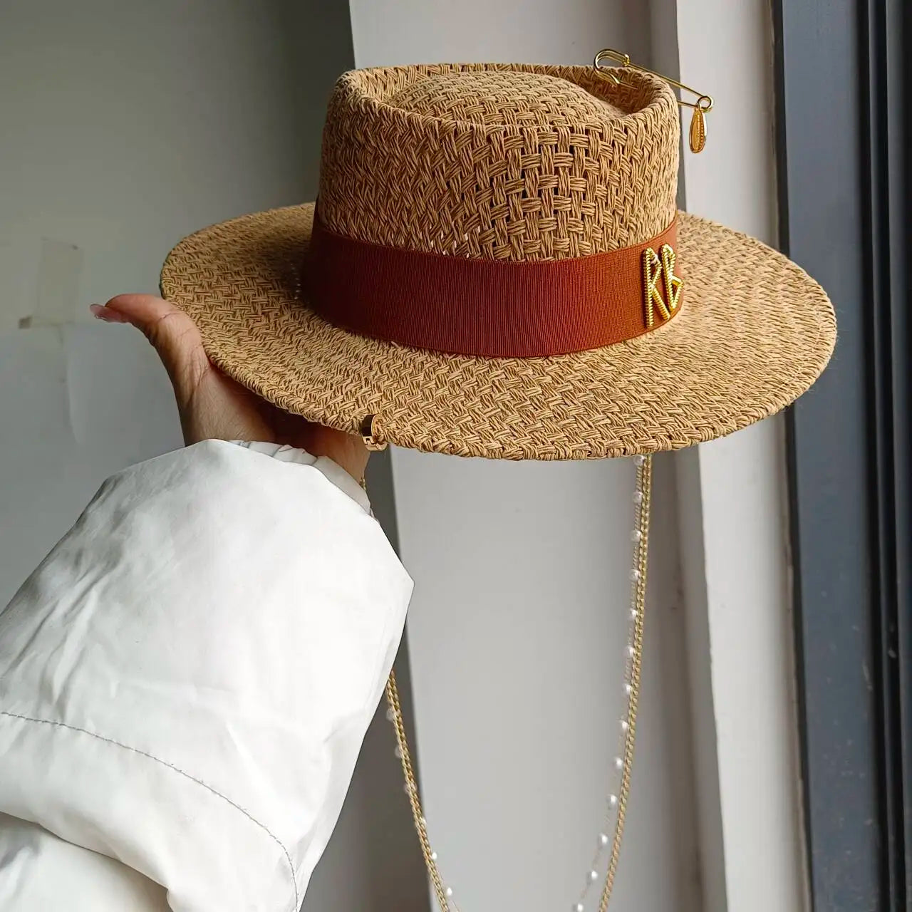 Metal RB letter summer straw hat for men and women summer outdoor vacation beach sun hat panama hat  beach accessories