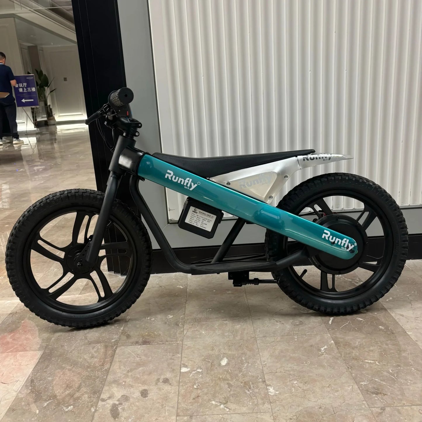 24V Kids Motorcycle Electric Bike Battery-Powered Off-Road with 300W Strong Motor Electric Scooter