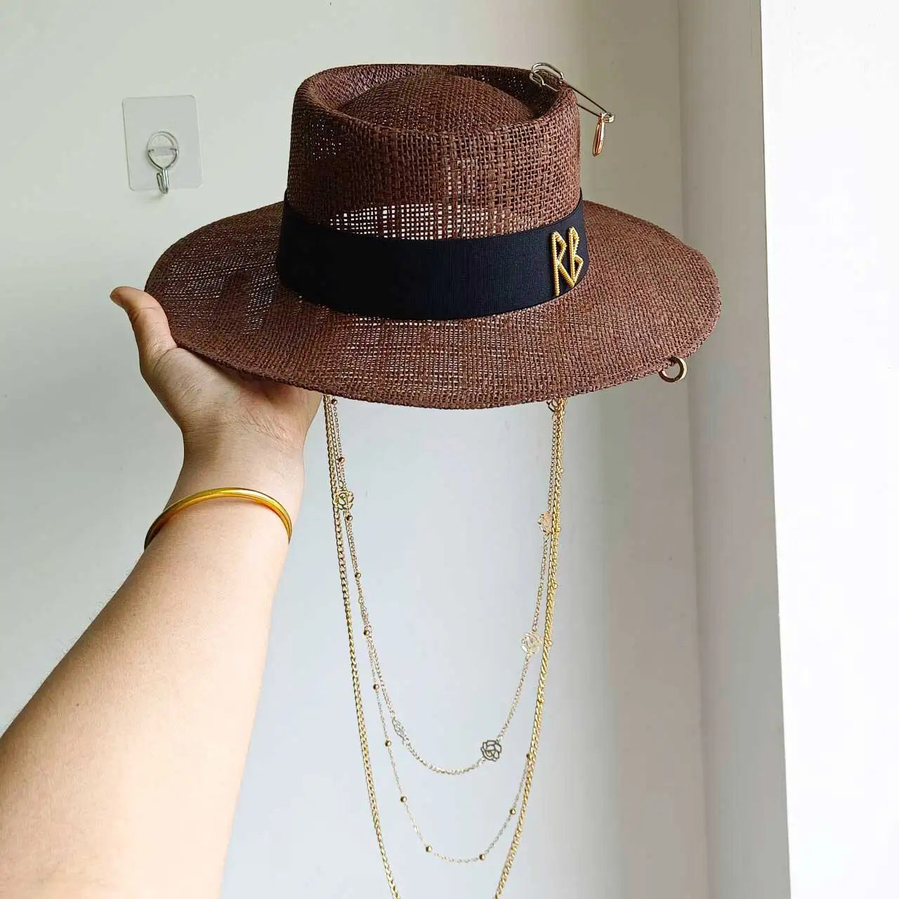 Metal RB letter summer straw hat for men and women summer outdoor vacation beach sun hat panama hat  beach accessories