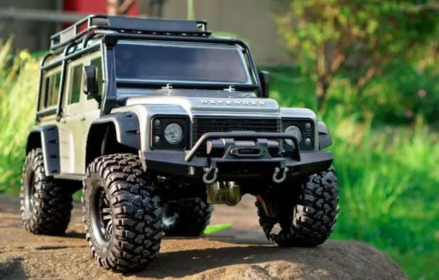 Traxxas Remote Control Off Road Crawler Trx 4 Electric 4wd Land Rover Defender 82256-4 Rock Crawling For Hobby Enthusiasts Gifts