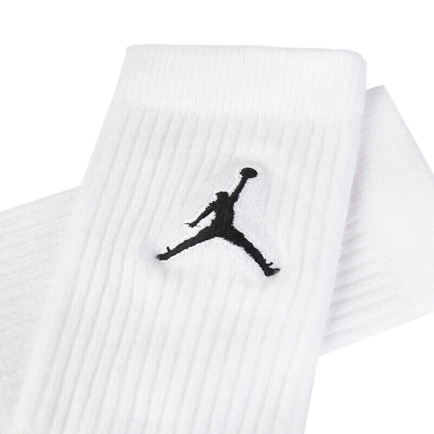 Nike (NIKE) 3-Pack Socks for Men and Women: Air Jordan Training Breathable Casual Socks, Mid-Calf Sports Socks SX5545-019