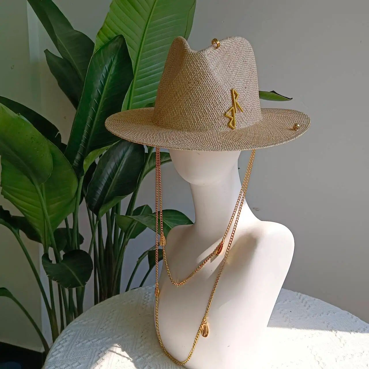 Metal RB letter summer straw hat for men and women summer outdoor vacation beach sun hat panama hat  beach accessories