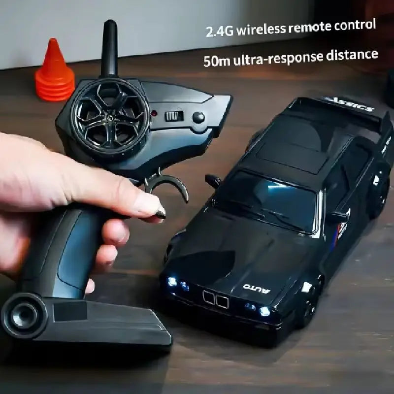 1:24 RC Drift Car 4WD Remote Control Car with Classic LED Lights High Speed Rechargeable Racing Sport Toy for Boys and Adults